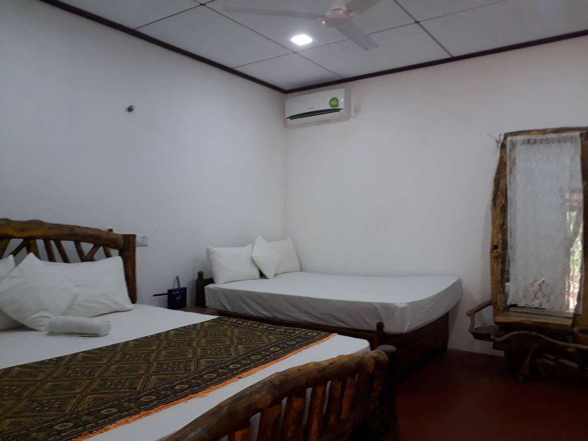 Aralu Habarana Resort Exterior photo